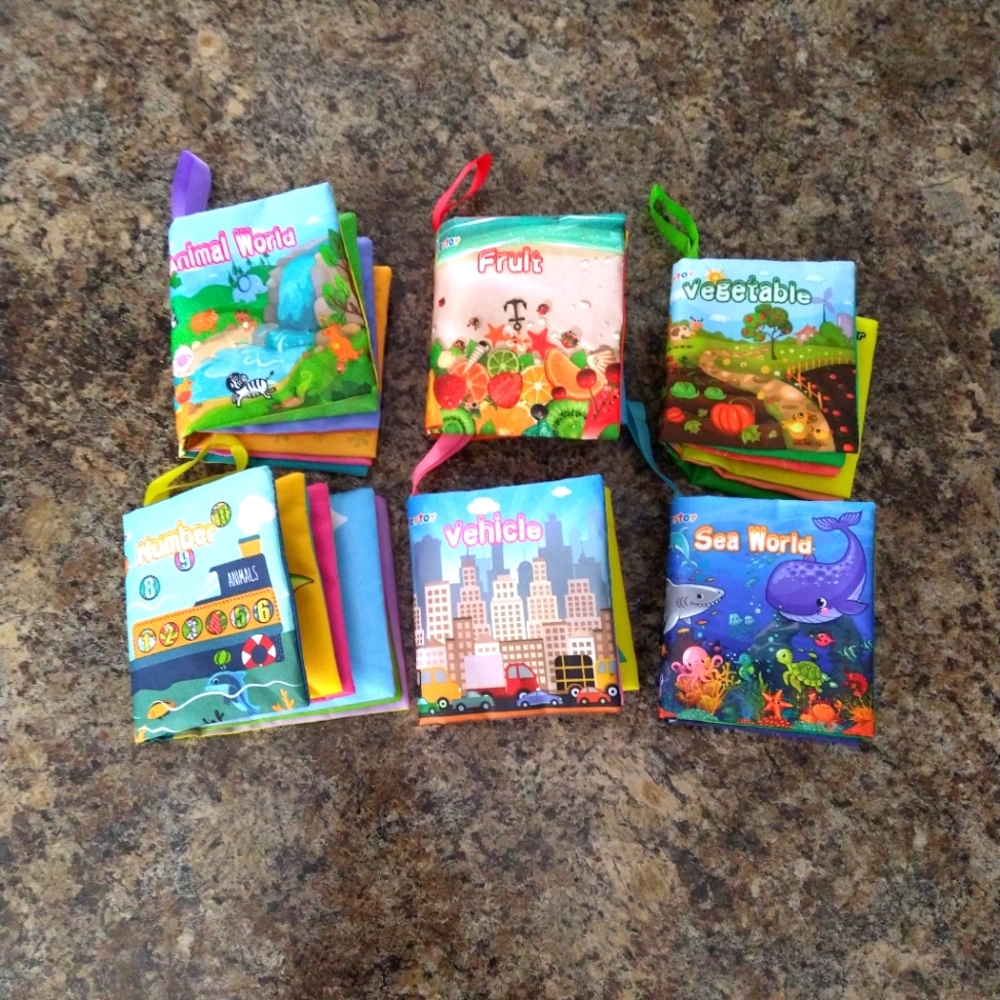 5/$10 Teytoy cloth books 6 pack